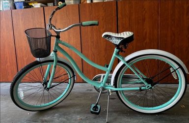 Huffy Summerland Beach Cruiser Bike – Mint Green with Basket