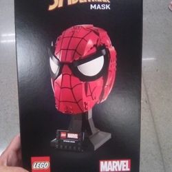 MARVEL AND STARWARS LEGOS