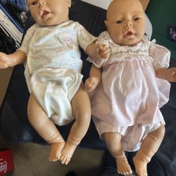2 babby dolls 