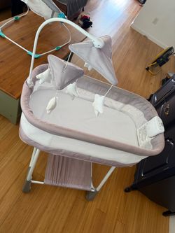 Baby Bassinet with Mobile and Storage