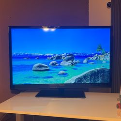 MOVING SALE - Toshiba 46” TV
