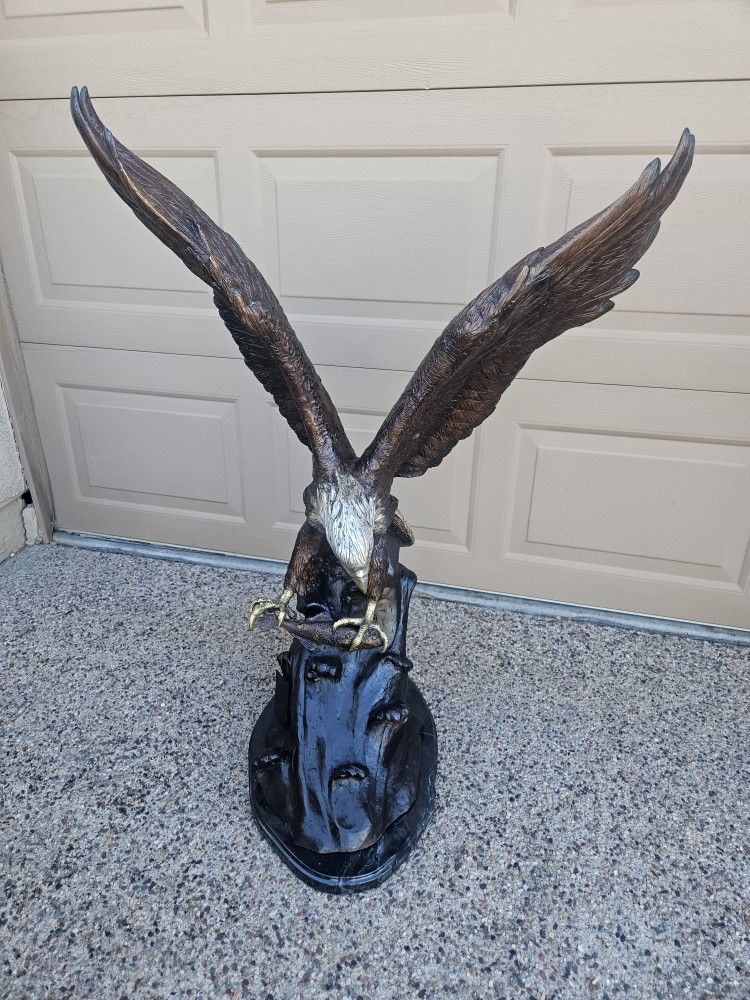 Bronze Eagle Statue