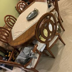 Dining Room Table. 8 Sitter Solid Walnut Najarian