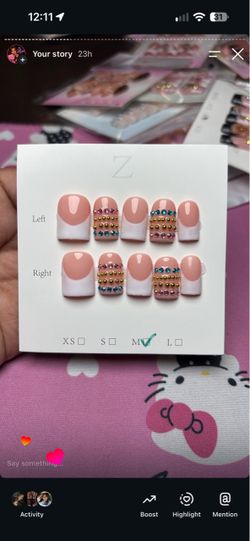 Press on nails