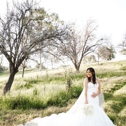 Rita Vinieris Wedding dress