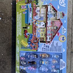 Bluey Mega Set Playhouse