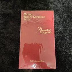 Madison Francis Kurkdjian Paris Baccarat Rouge 540 