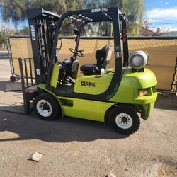 2007 Clark 5000


Forklift