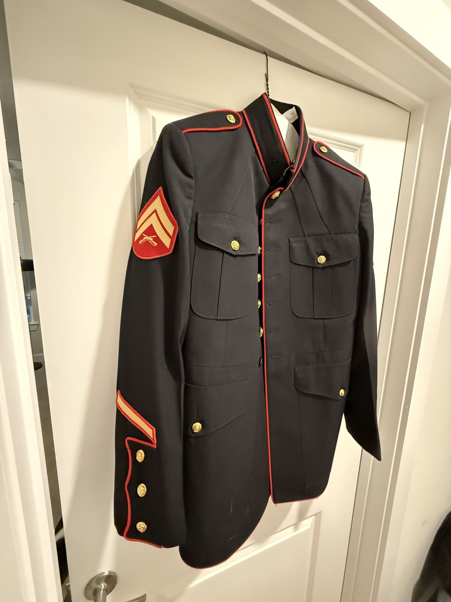 43L Marine Corps Blues Coat