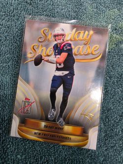 Drake Maye Topps Sunday Showcase Trading Card