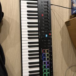 Oxygen Pro 49