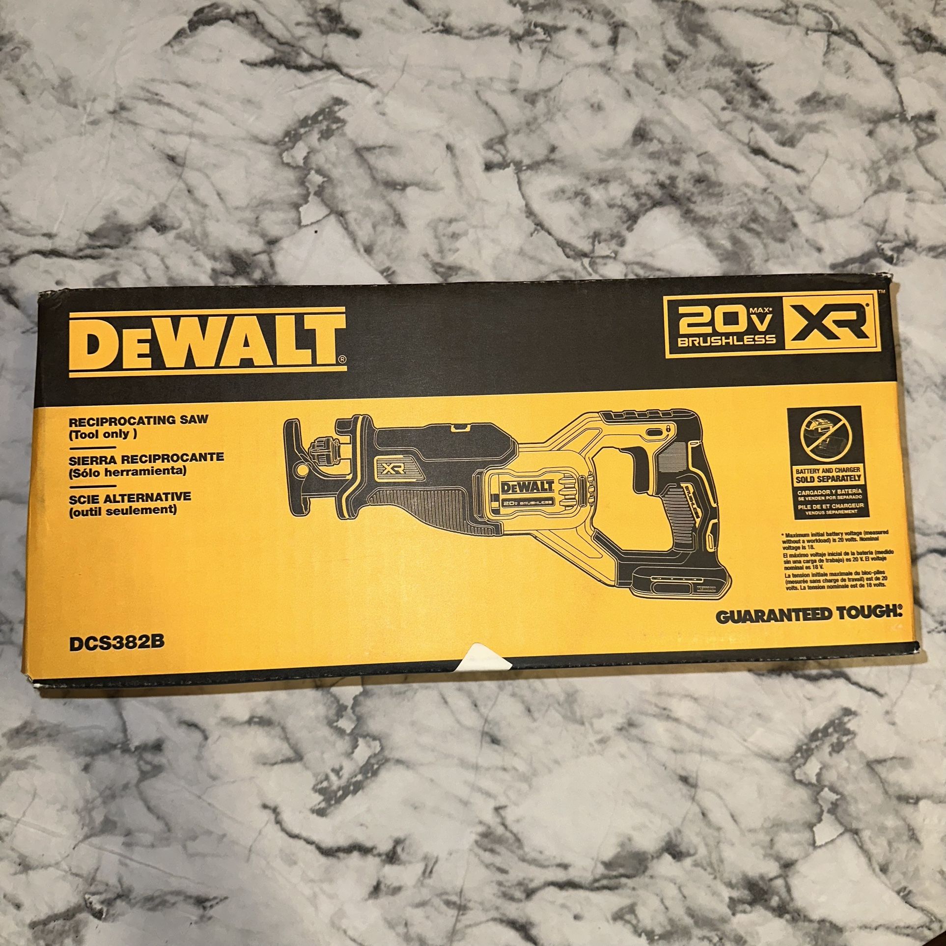 BRAND NEW!! DeWalt DCS382B 20V MAX XR Brushless Cordless Reciprocating Saw TOOL ONLY
