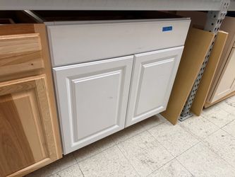 White kitchen cabinets base 36in