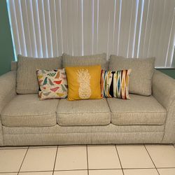 Sofa Bed, Queen Size , Great Conditions 