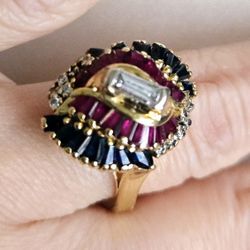 18k Gold Baguette Diamond Ring