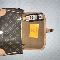 The Diane satchel in Monogram Handbag