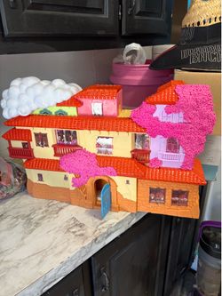 Encanto house Disney