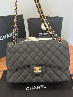 Chanel Classic flap bag large (jumbo) caviar leather