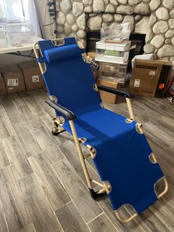 Lounge chair