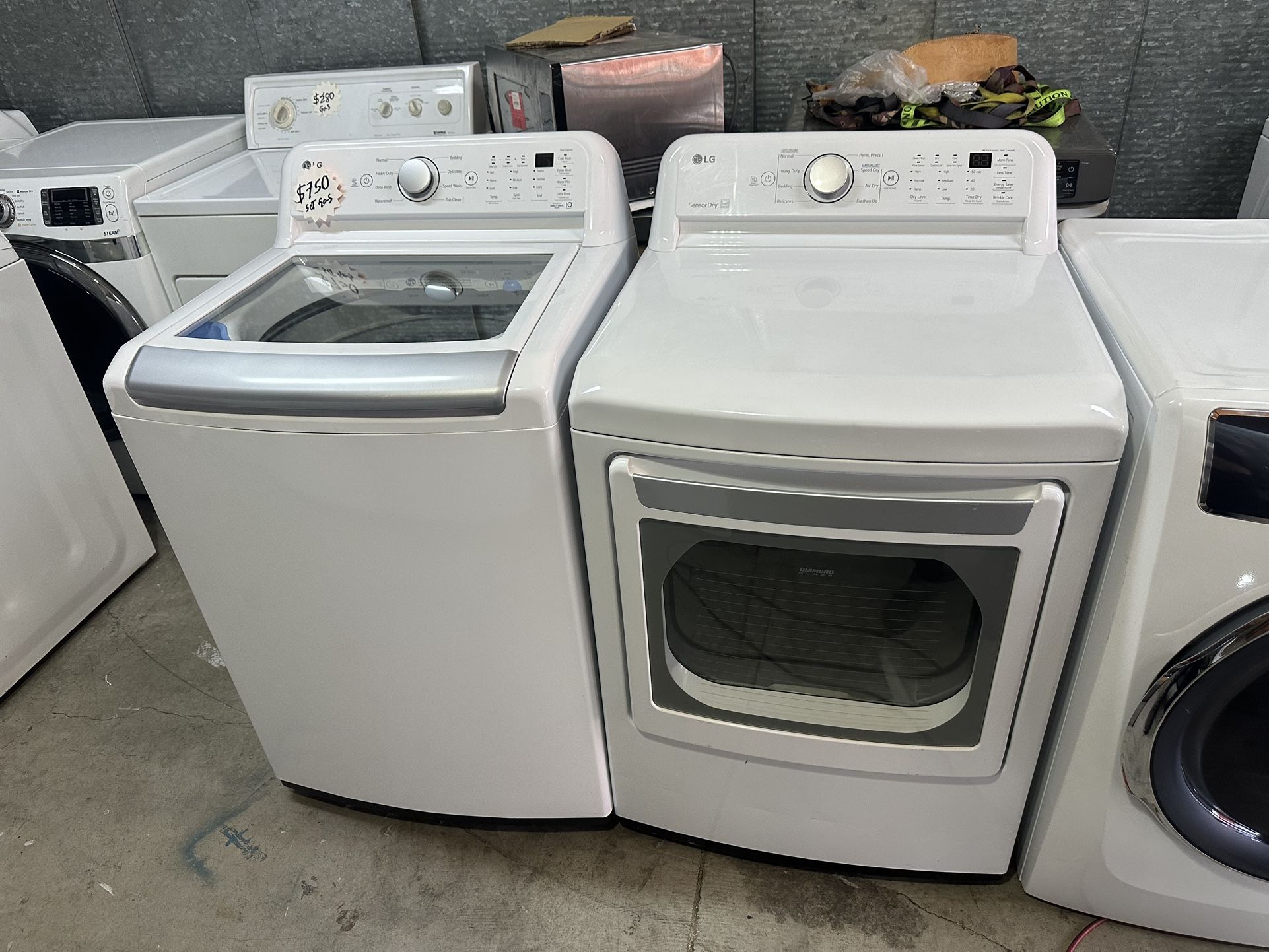 LG Washer And Gas Dryer Set