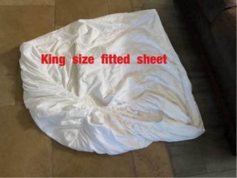 King  size  fitted  sheet  -  $20