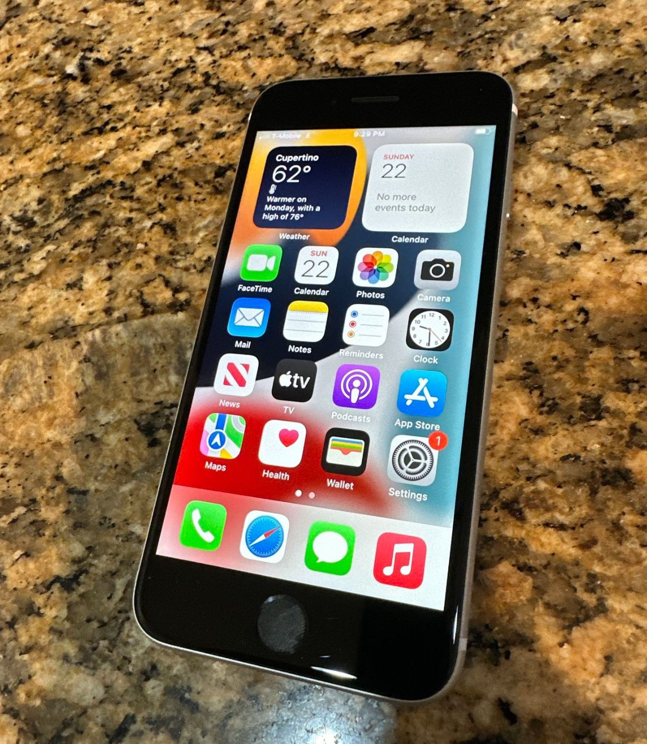 Apple iPhone SE 2 64gb T Mobile