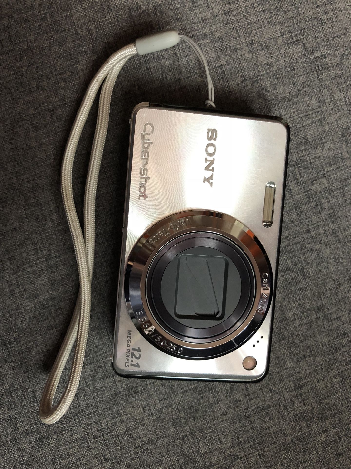 Sony cyber-shot camera