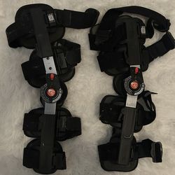 Knee Braces (2)