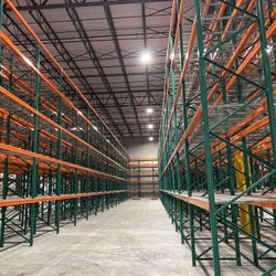 Industrial Teardrop, Pallet Racks, Warehouse, Shelving Used Pallet Racking Forklifts