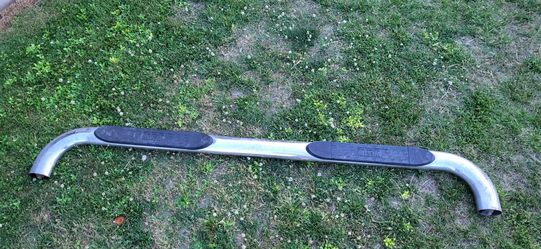 Westin Platinum 4-inch Oval Nerf Step Bar
