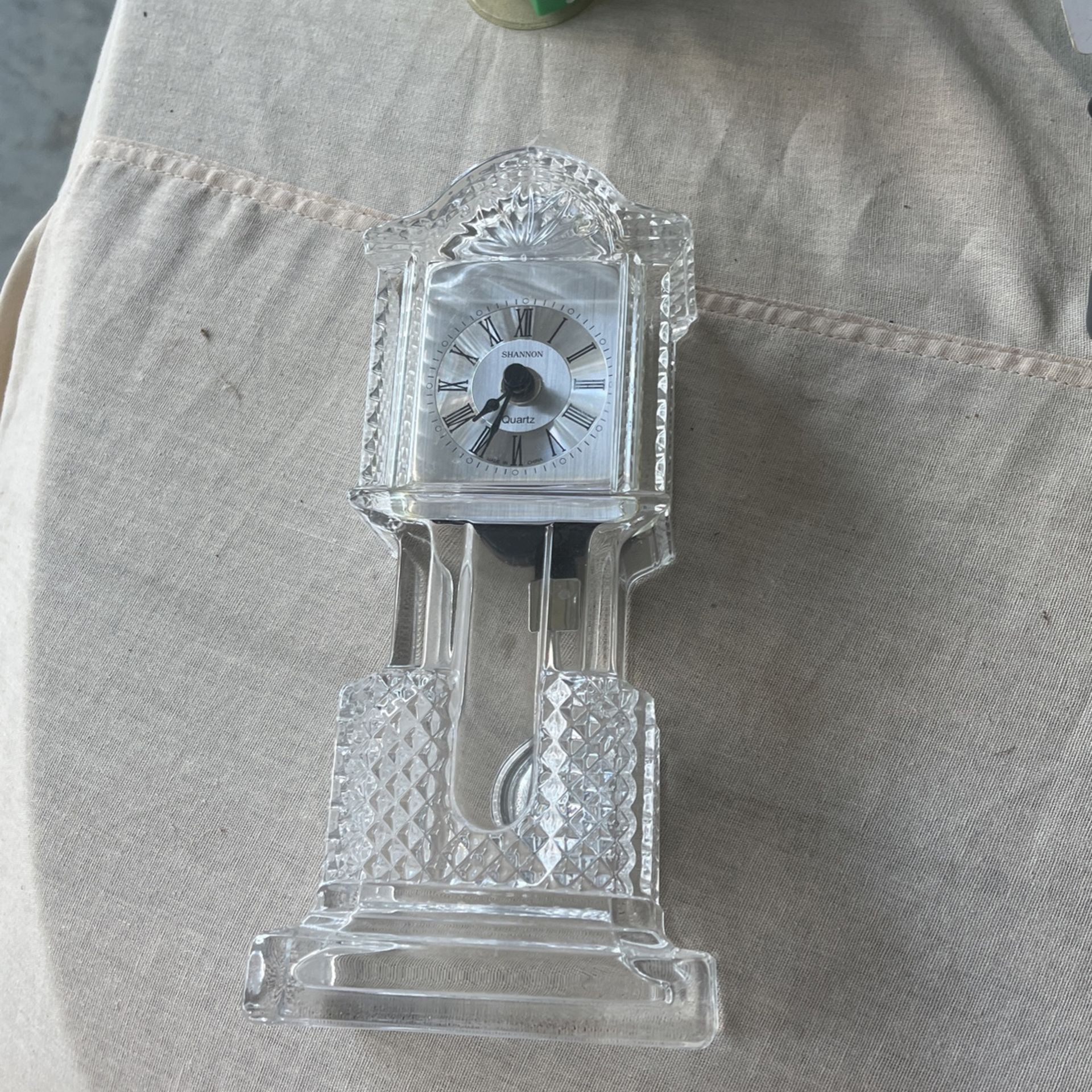 Shannon Quartz Clock