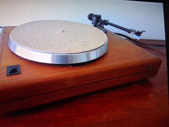Vintage Acoustic Research AR ES-1 turntable record player upgraded