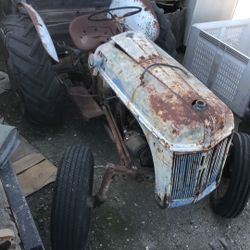 Ford Tractor N8 