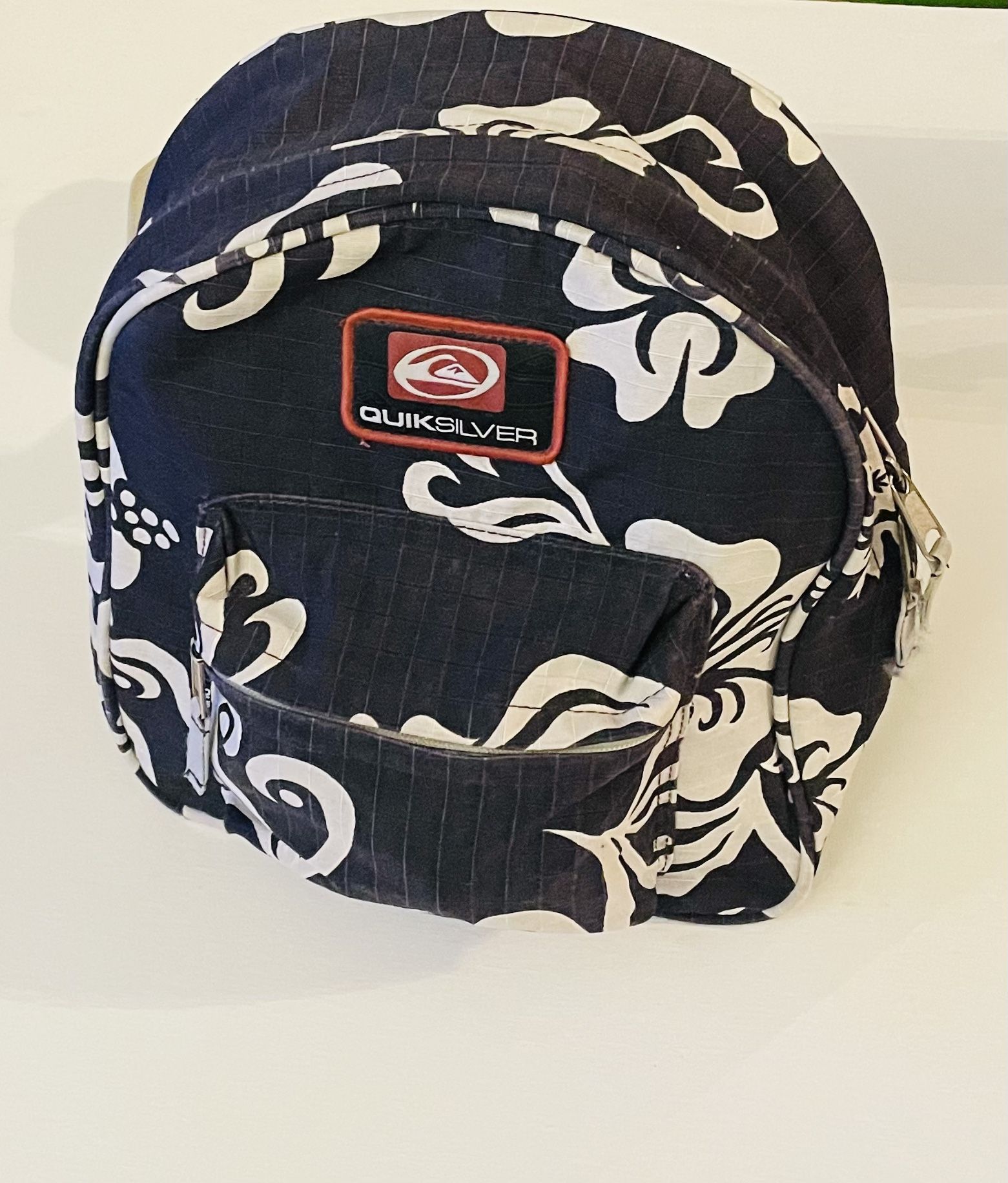 Quiksilver mini backpack new arrivals
