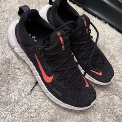 Nikes 