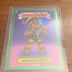 Ring On It Rita (Beyoncé Parody) Green Refractor /99 Numbered Beyoncé Parody Garbage Pail Kids Card