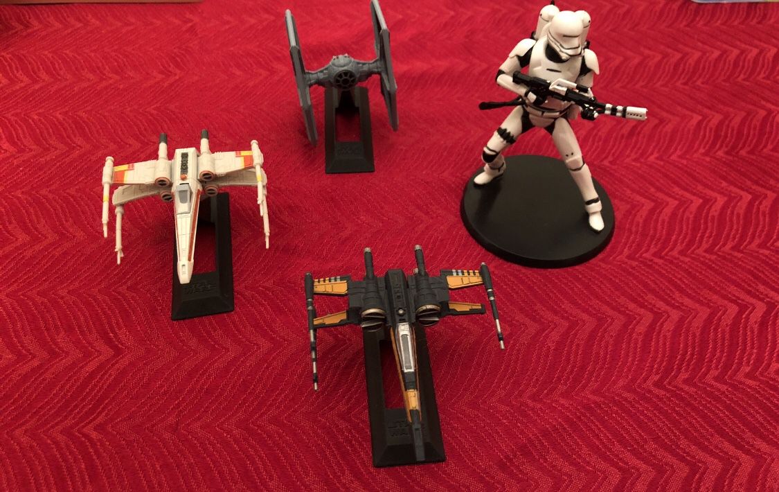 Star Wars ships figures models toys