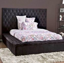 NEW QUEEN, SIZE STORAGE BED WITHOUT MATTRESS INCLUDING FREE DELIVERY ORDER HERE PAY UPON ARRIVAL