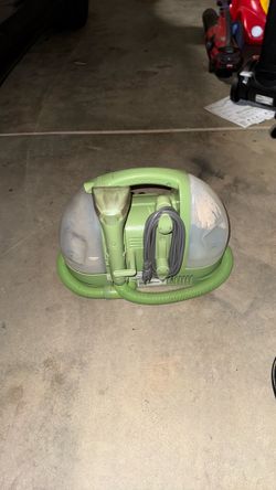 Carpet cleaner portable