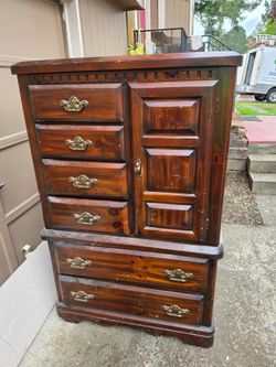 FREE Dressers