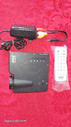 Pyle PRJG45 Mini Projector