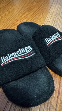 Balenci slides