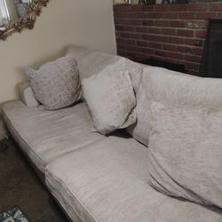 One Sectional Sofa With Extra Pillows 