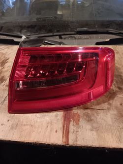 rear right passenger side outer tail light lamp OEM