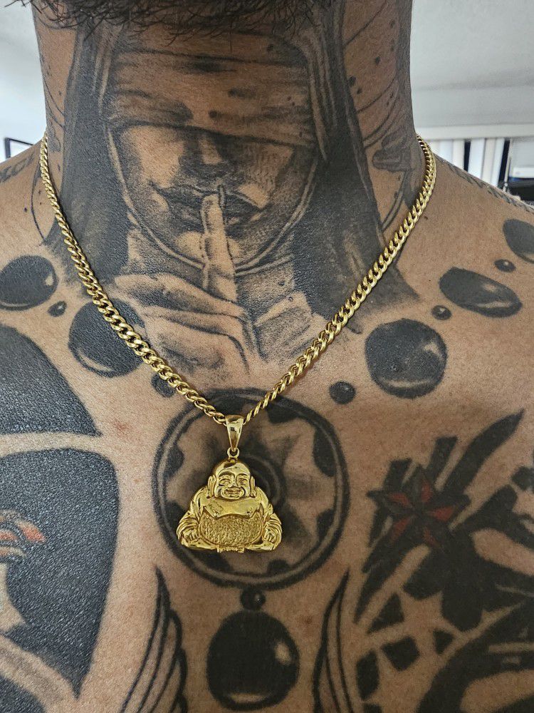 18k Gold Necklace With Buddha Pendant 