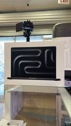 16”MacBook Pro m4 max 64Ram 1TB SSD. Nano texture