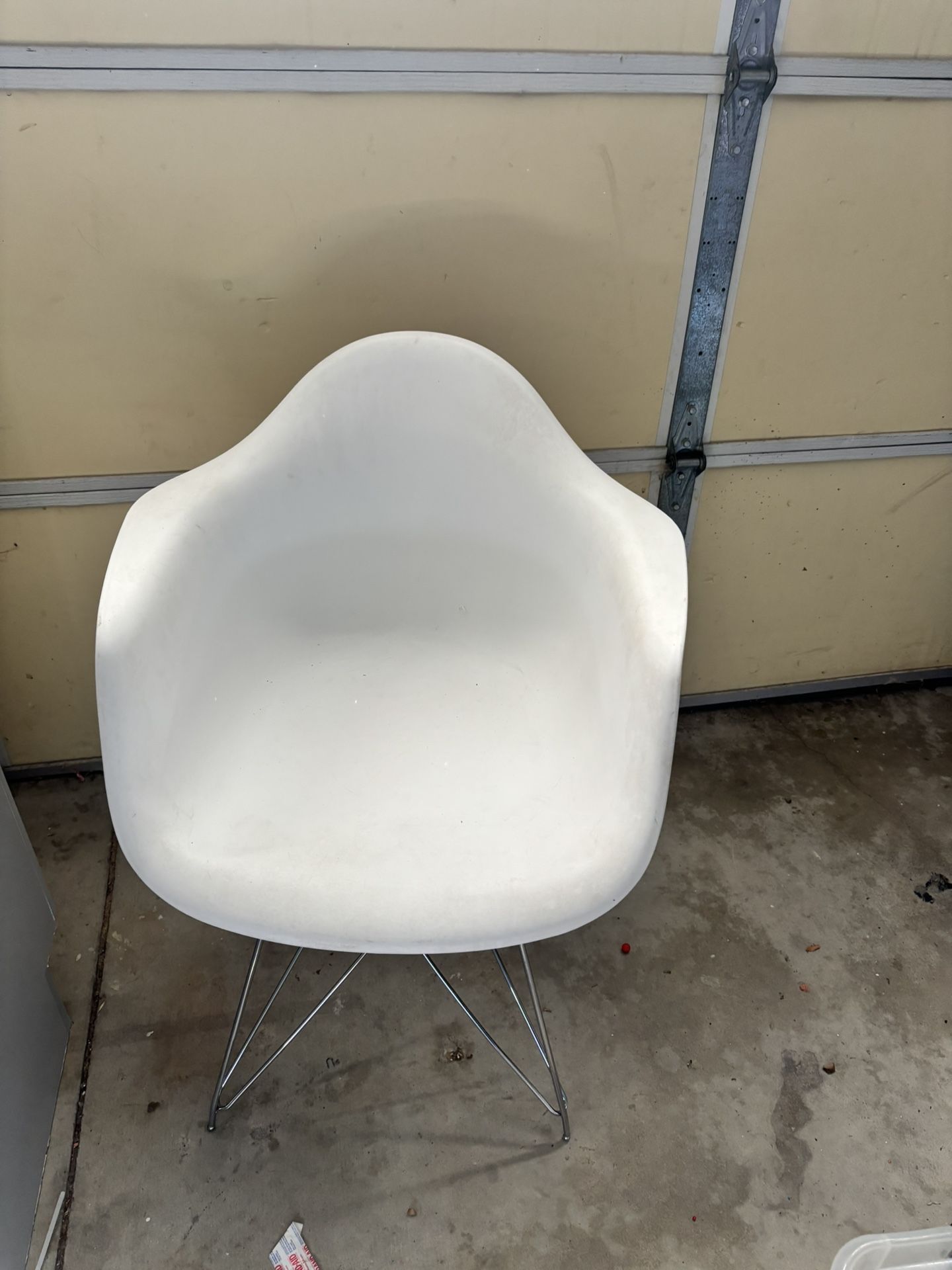 Modern Chair 