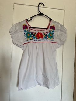 Blusa estilo Mexicano size  S