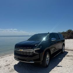 2023 Chevrolet Suburban