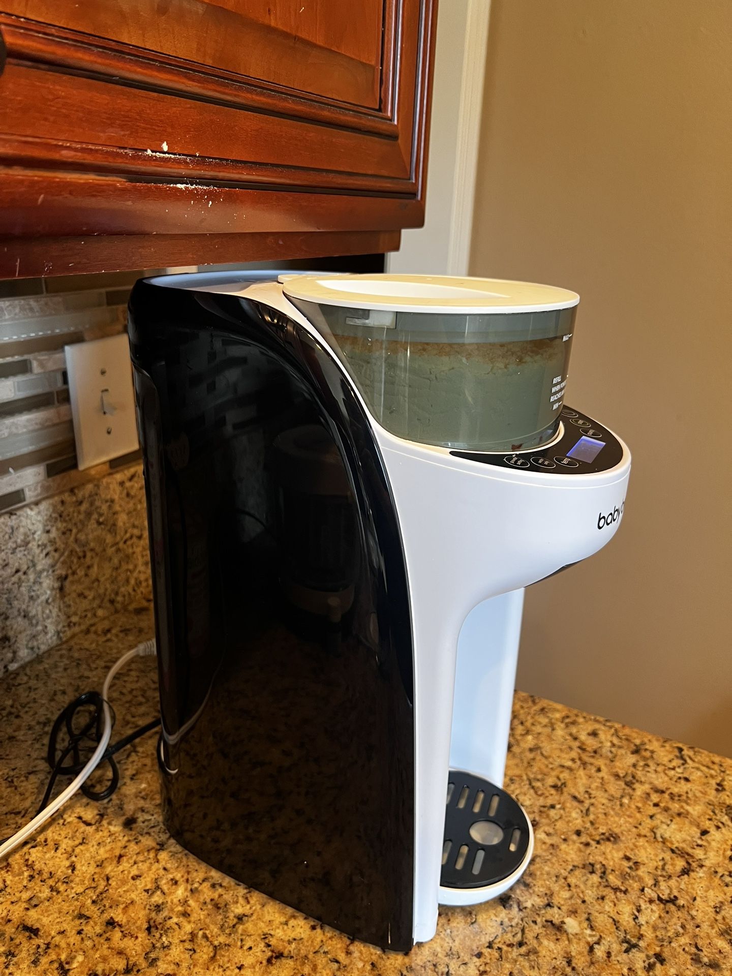 Baby Brezza Formula Pro